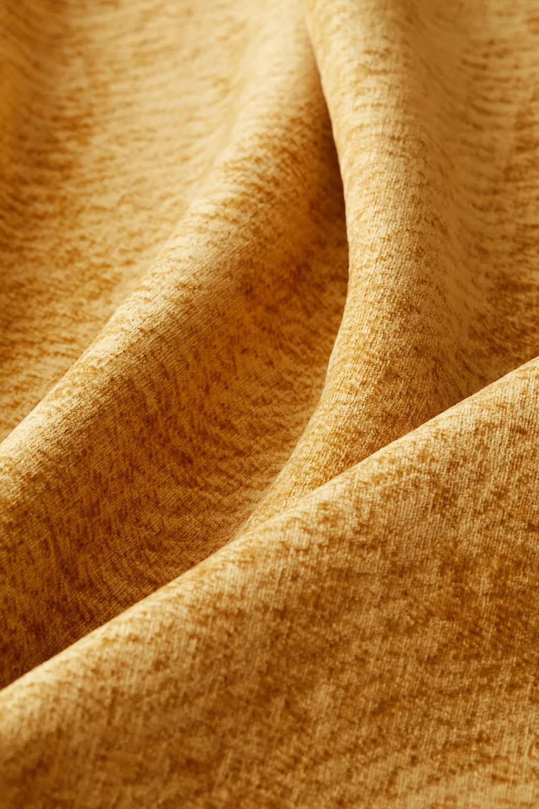 Velora in ochre