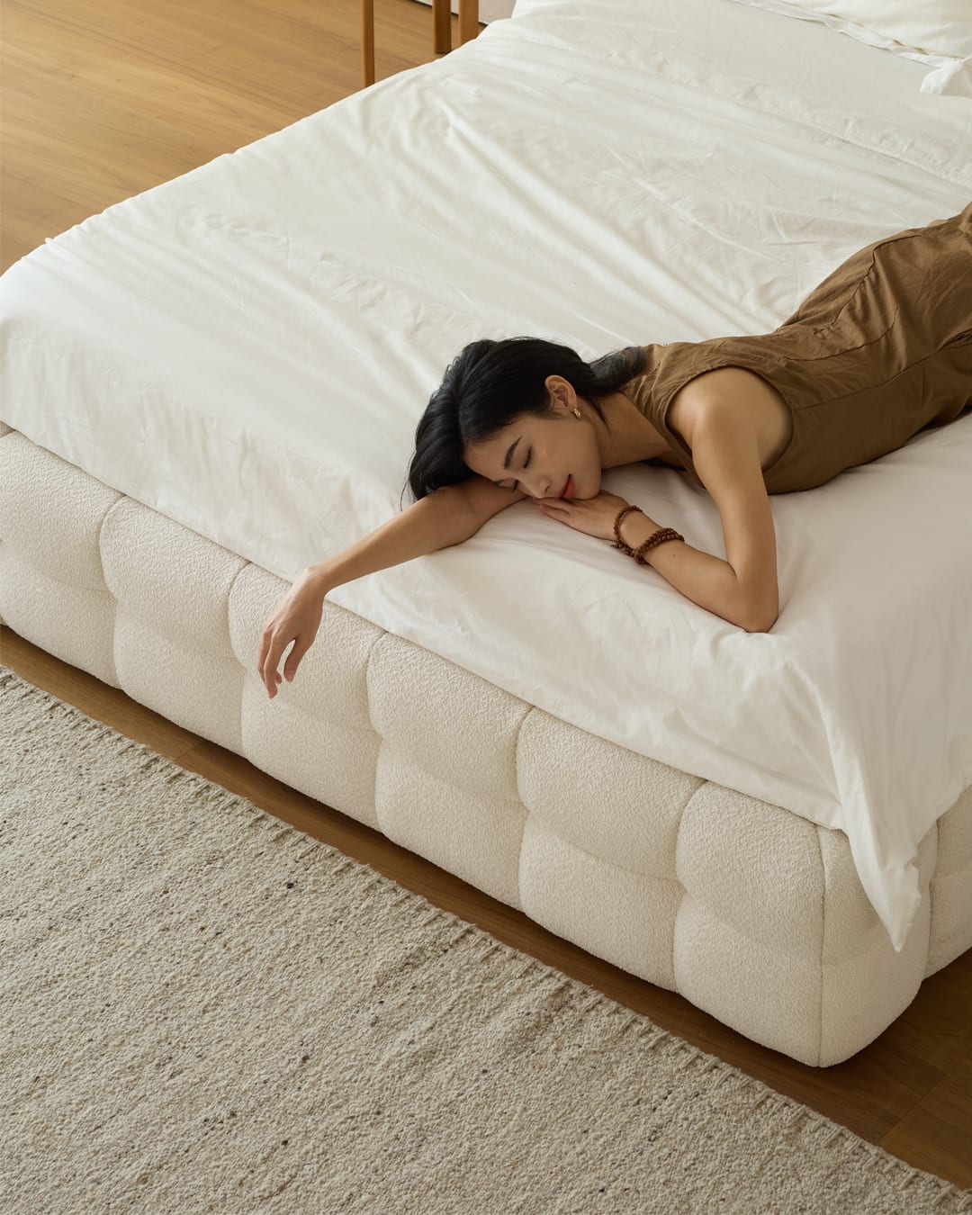 The Klara arrives at bed scale